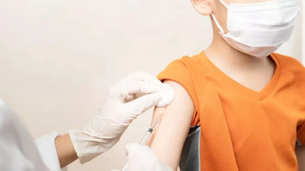 Niños recibieron por error dosis para adultos de la vacuna contra el covid-19