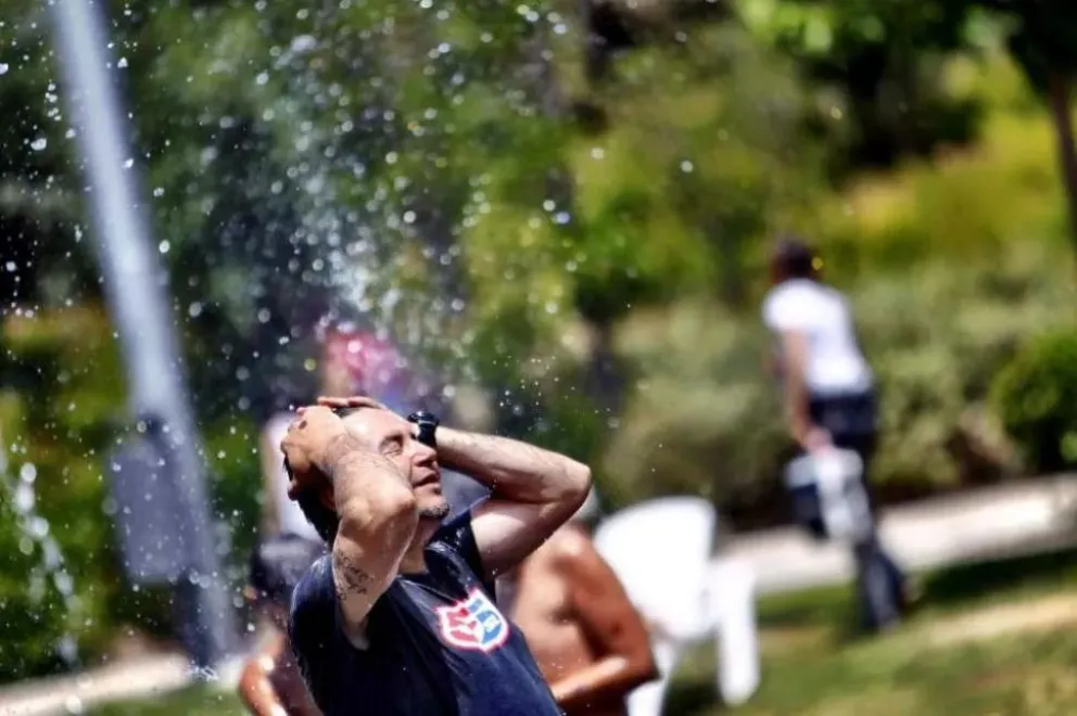 El Ministerio de Salud de la Nación brindó recomendaciones para evitar golpes de calor