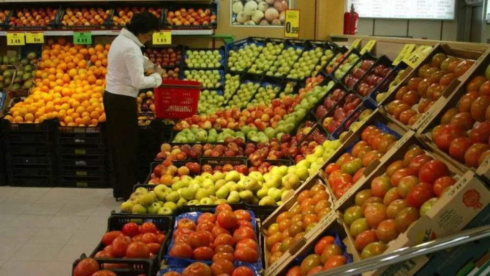 Frutas-verduras-supermercado_1357074286_536609_1200x675