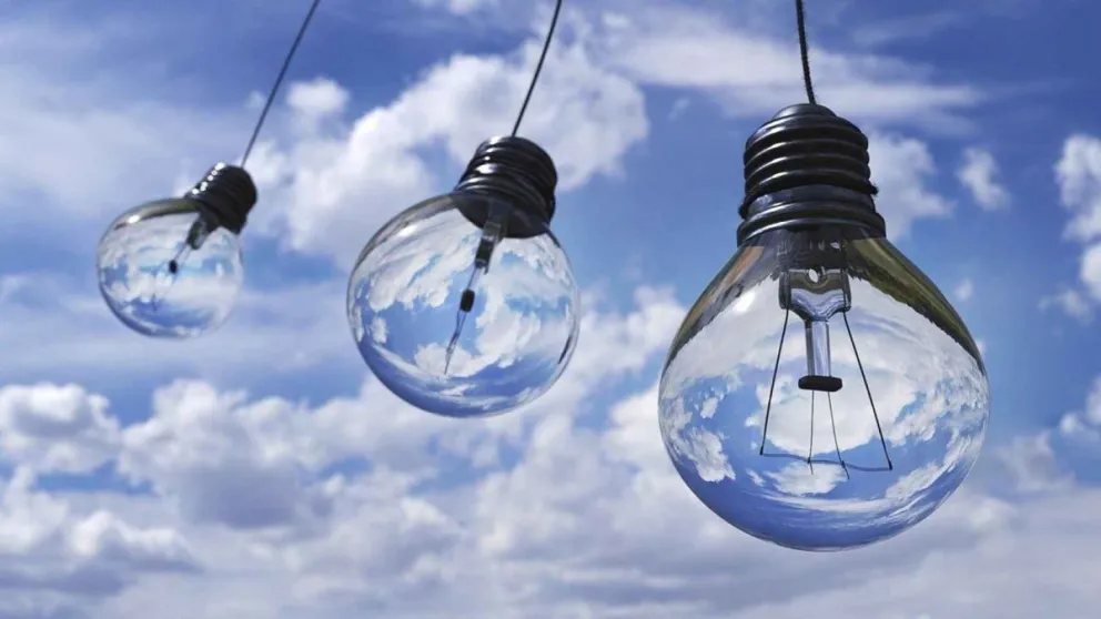 Tarifas de luz y gas: cómo tramitar los subsidios en agosto de 2023