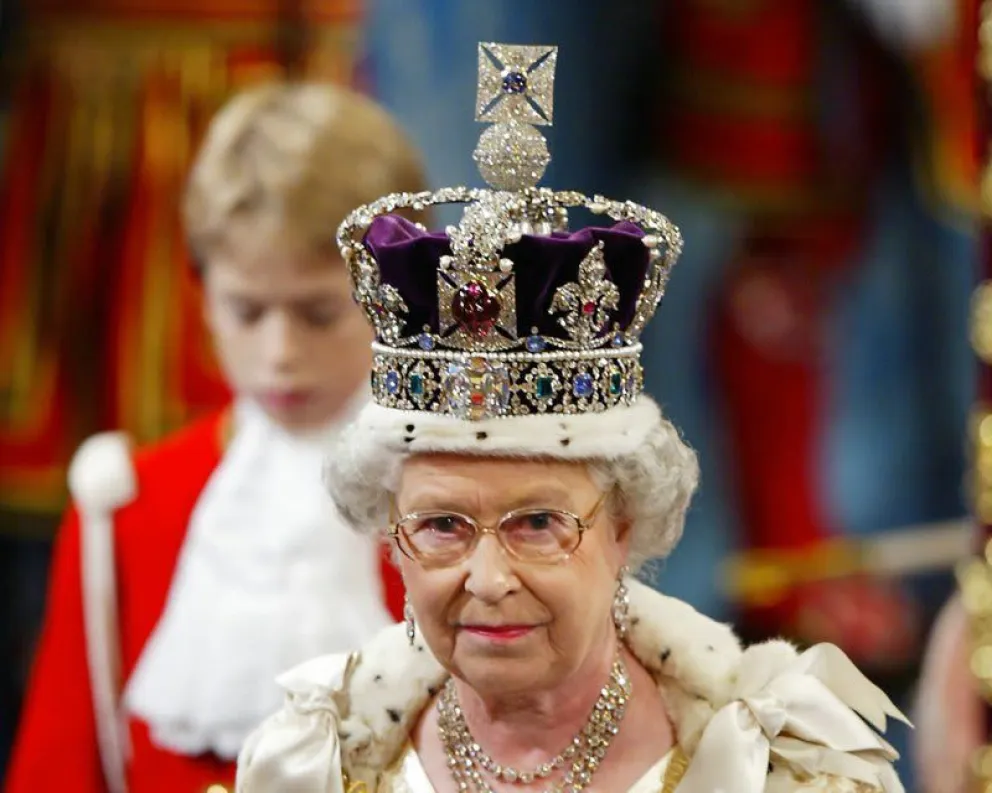topshot-britain-queen-elizabeth-parliament-opening