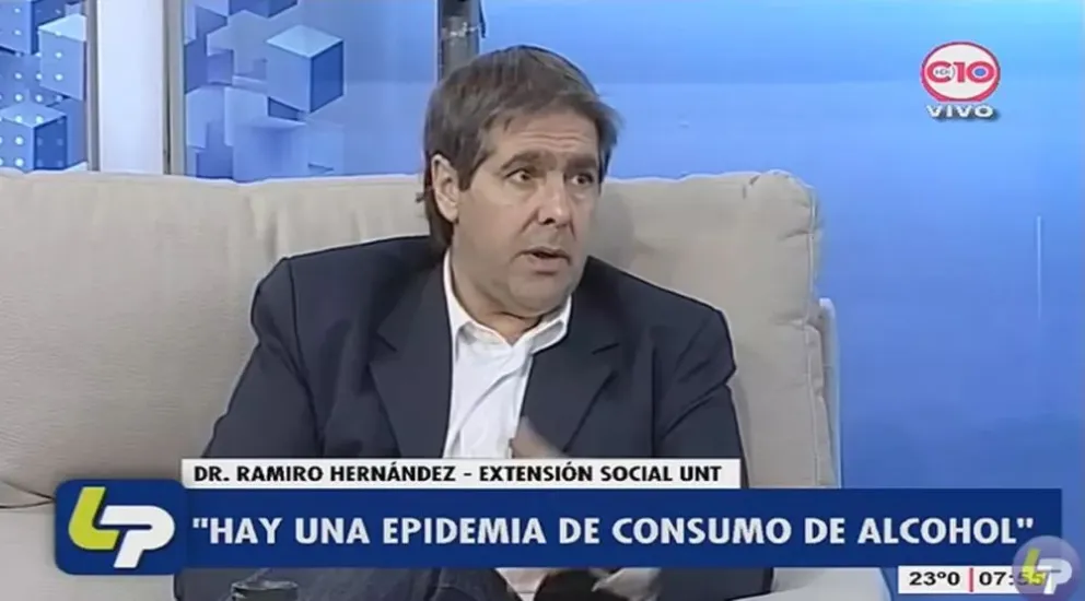 Ramiro Hernández, Extensión Social de la UNT.2