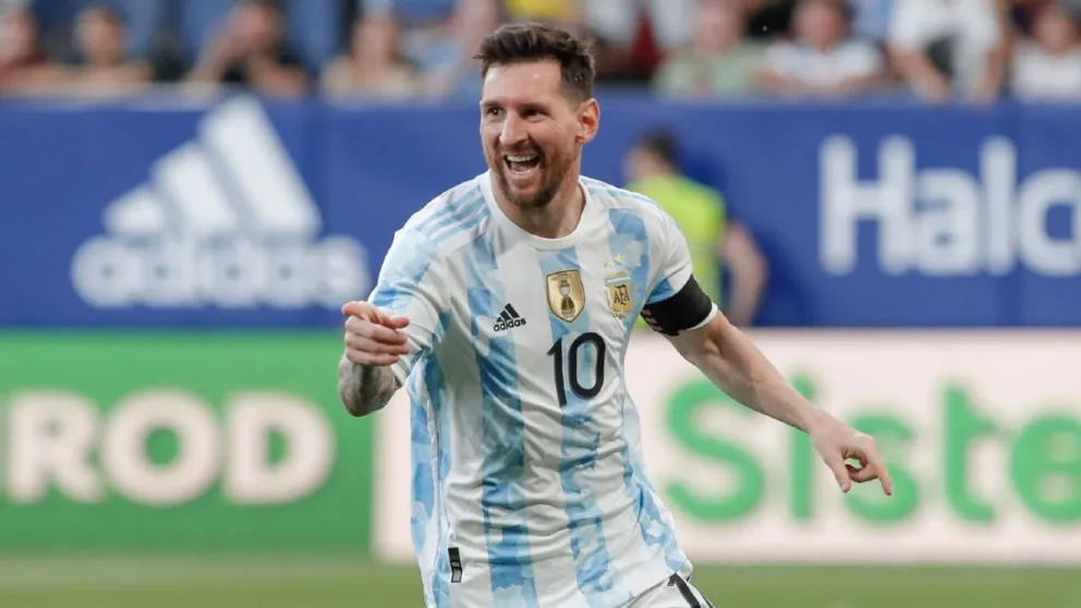 Lionel Messi, capitán y campeón del mundo con la Selección Argentina. 