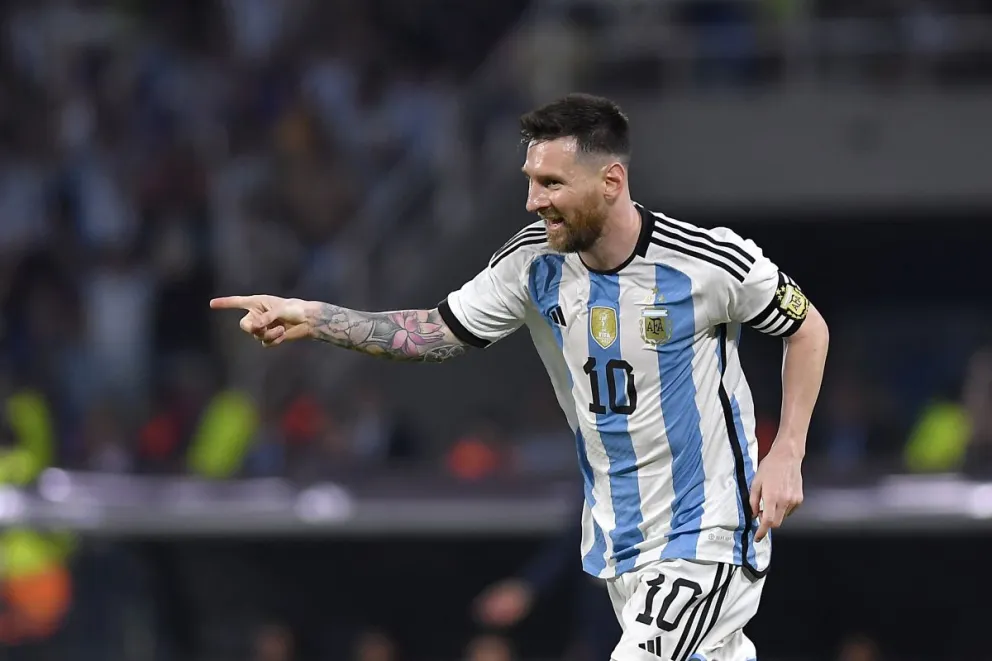Messi superó los 100 goles con la camiseta de la Selección Argentina.