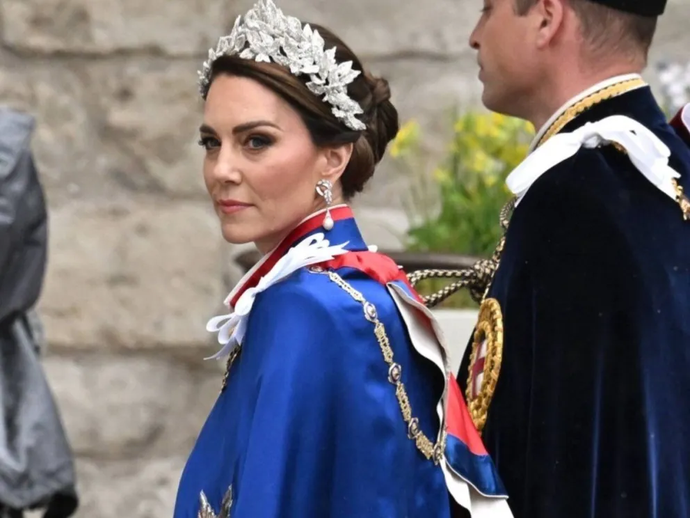 La princesa Kate lució unos pendientes de perlas y diamantes que pertenecieron a Lady Di.