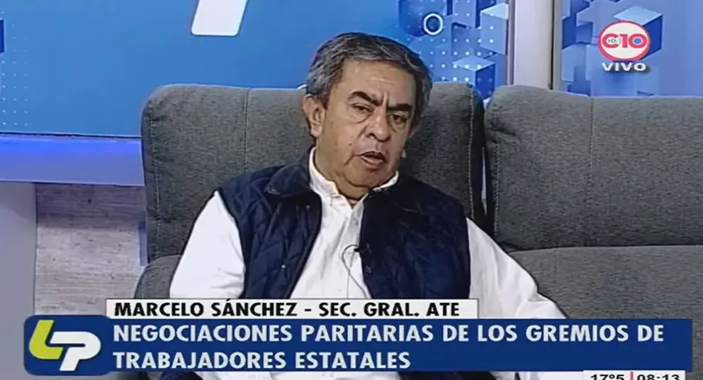 Marcelo Sánchez anticipó que el gobierno garantizó el pago del medio aguinaldo a estatales.