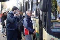 Por qué es más barato viajar en colectivo en el AMBA que en el interior
