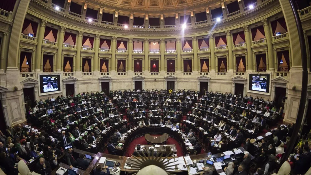 La Cámara de Diputados debatirá hoy la Ley Ómnibus