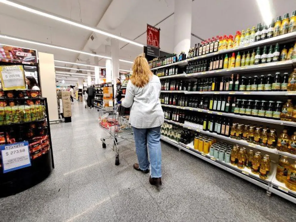 Los supermercados recibieron listas con aumentos de hasta 50% tras la elección