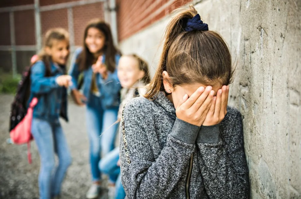 Una escuela deberá pagar una cifra millonaria a una alumna víctima de bullying