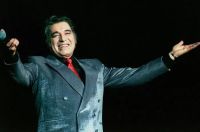 Sandro cumpliría 78 años y sus fans lo festejan 