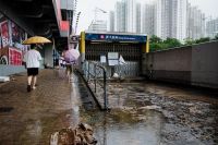Las inundaciones en Hong Kong dejaron muertos y cientos de heridos 