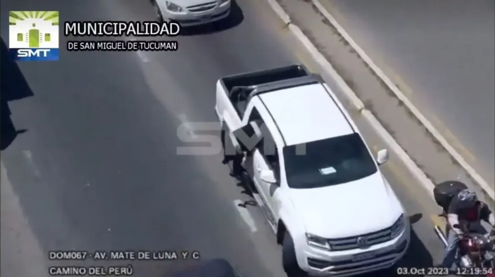 Video: violento robo de motochorros en Avenida Mate de Luna
