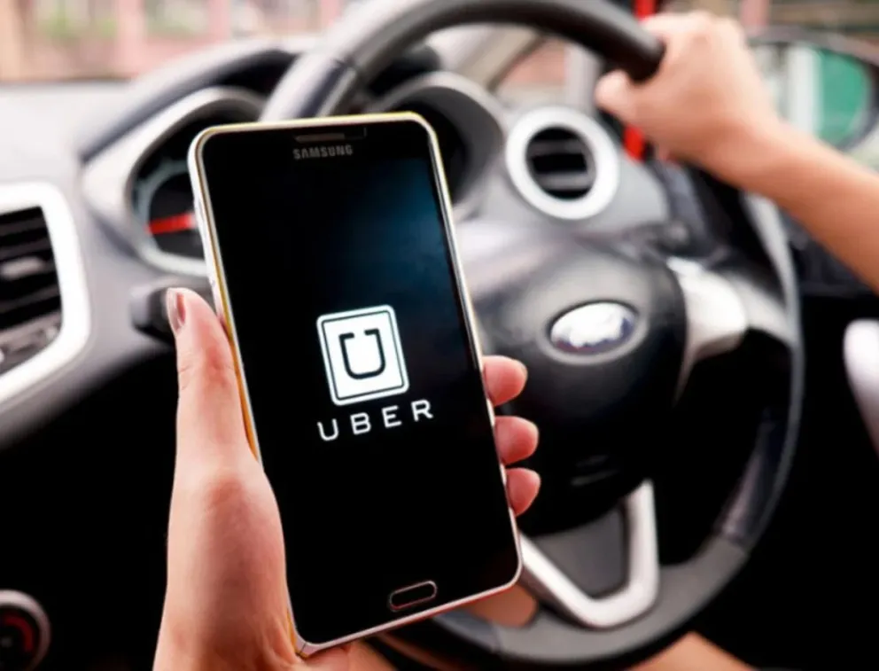 Uber ya comenzó a funcionar en Santiago del Estero