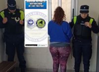 Detienen a una mujer tras asaltar a un taxista