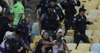 "La policía brasileña se sacaba selfies con la radiografía de hinchas argentinos"
