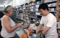 Los precios subieron un 30% en supermercados chinos