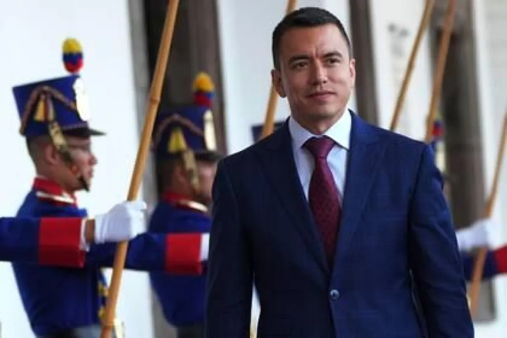 Daniel Noboa asume como presidente de Ecuador