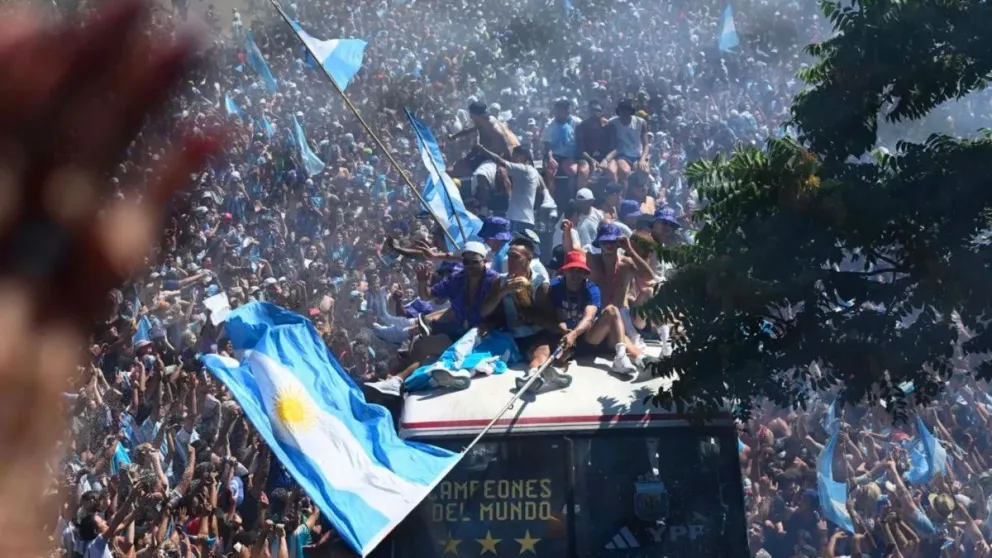 Proponen crear el "Día Nacional del Hincha Argentino"