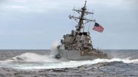 Tensión en Medio Oriente: atacaron a un buque de guerra de EEUU 