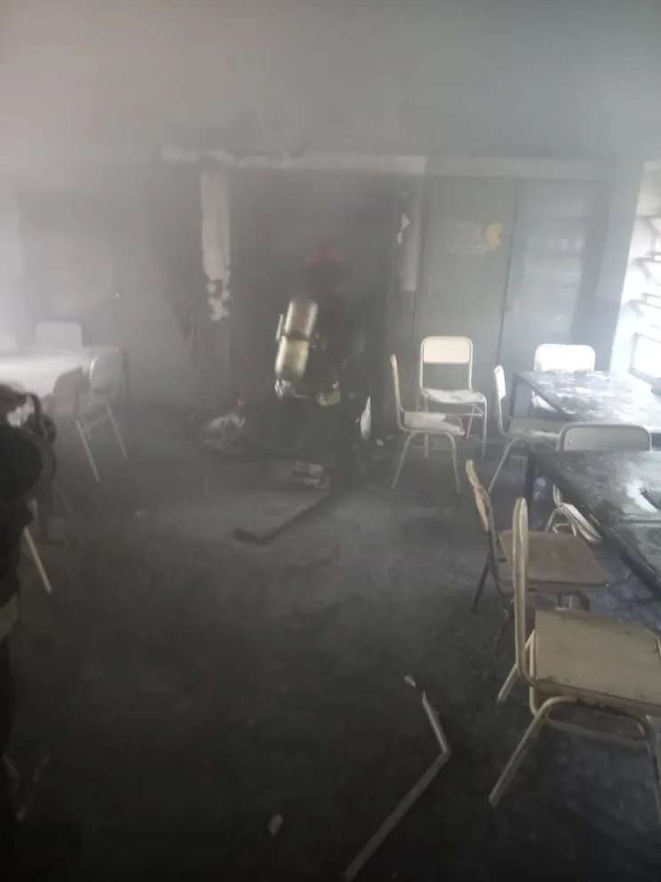 Se incendió la biblioteca de la escuela Patricias Argentinas