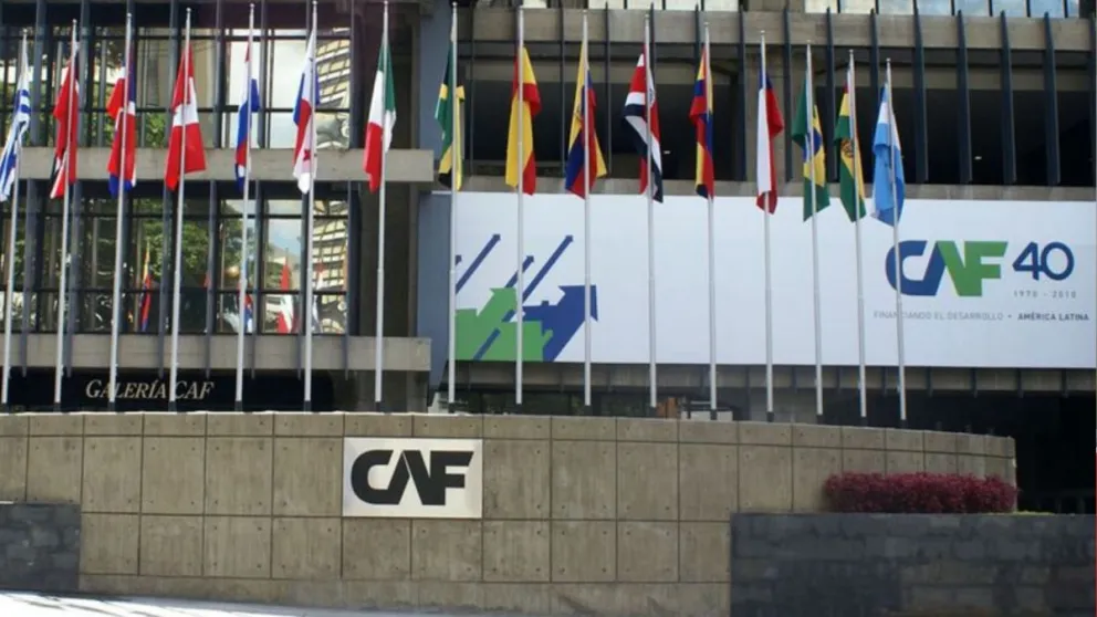 La CAF aprobó un préstamo para que Argentina pague el vencimiento con el FMI