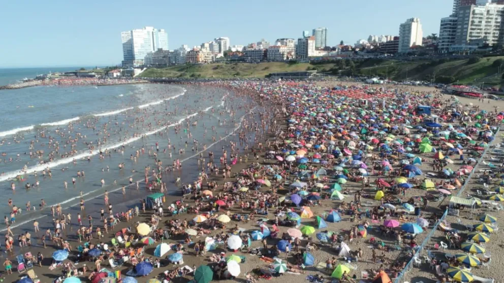 Verano 2024: cuánto cuesta irse una semana de vacaciones a Mar del Plata