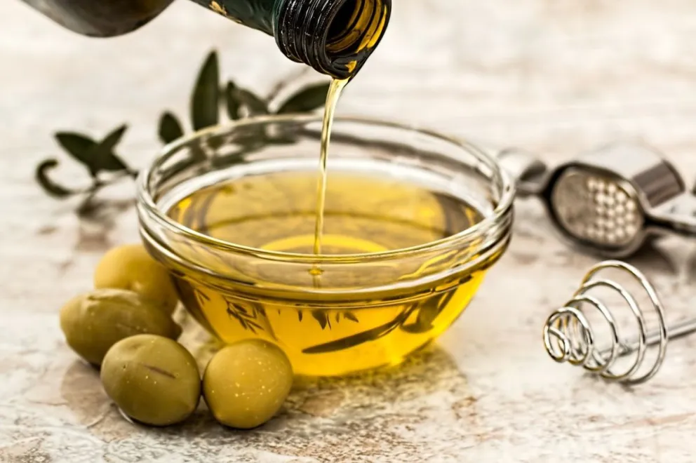 La ANMAT ordenó quitar de la venta una marca de aceite de oliva