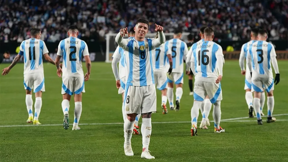 GOLEADA. Argentina superó sin sobresaltos a la entusiasta selección de El Salvador.