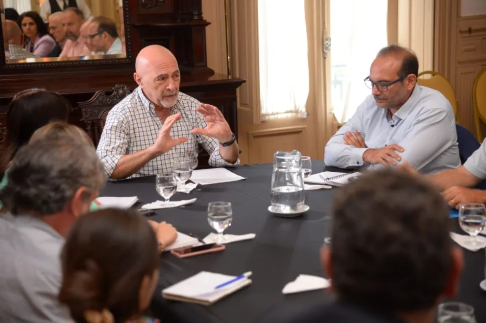 Foto: la Mesa de Diálogo Científico Tecnológico propone acuerdos para el desarrollo de Tucumán