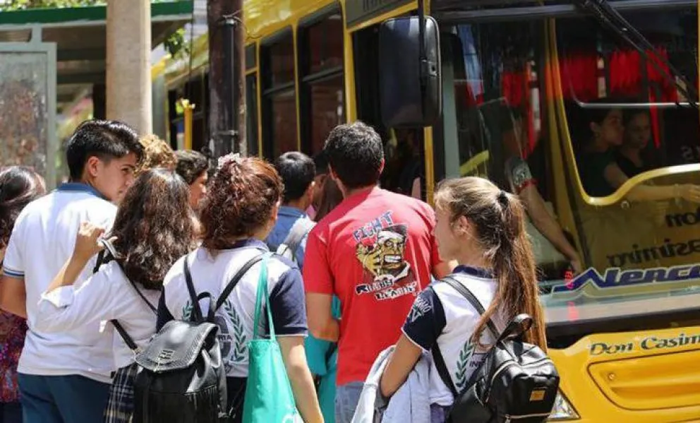 Cómo funcionará el transporte público gratuito para los estudiantes